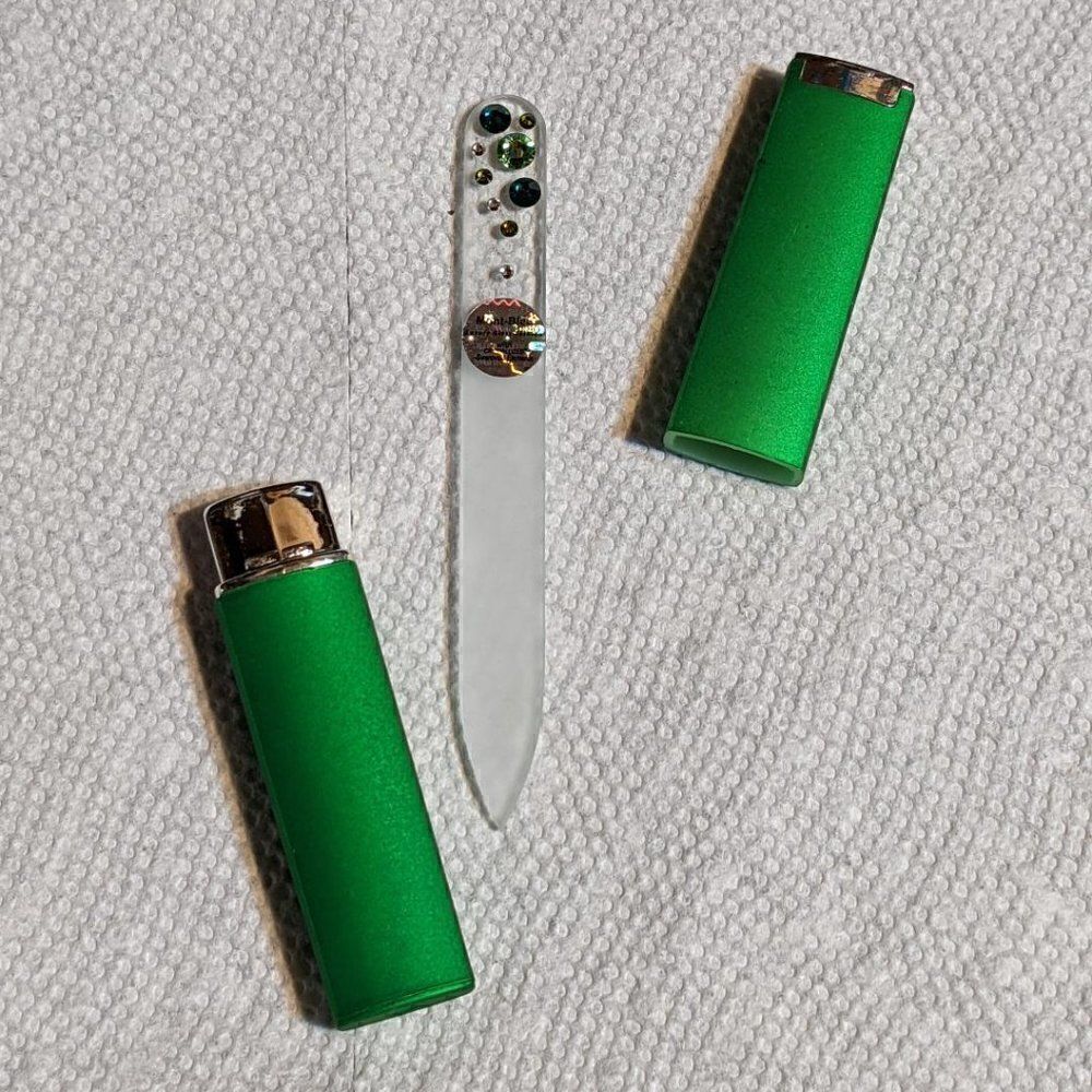 🆕3.5" Mont Bleu Clear Crystal Nail File w/Green Swarovski & Green Hard Case